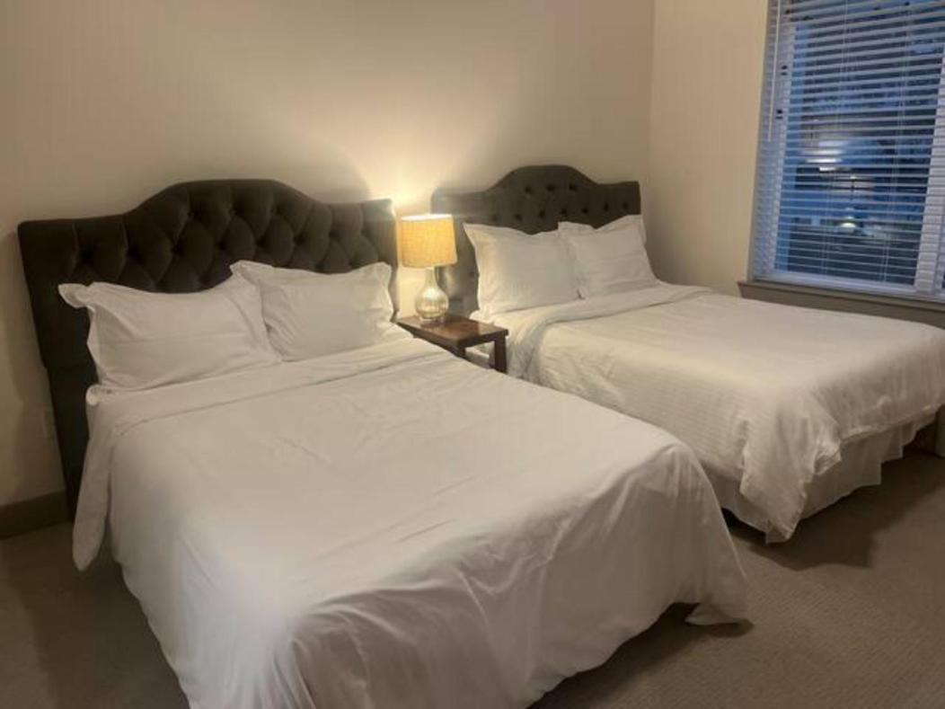 Resort-Style Apartments Near The Galleria Houston Bilik gambar