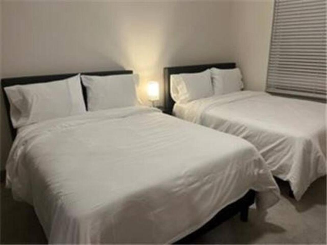 Resort-Style Apartments Near The Galleria Houston Bilik gambar